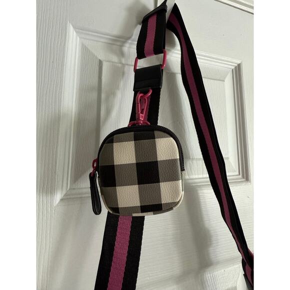 Betsey Johnson Black White Pink Gingham Crossbody 90s Y2K Bag Purse - Picture 10 of 10